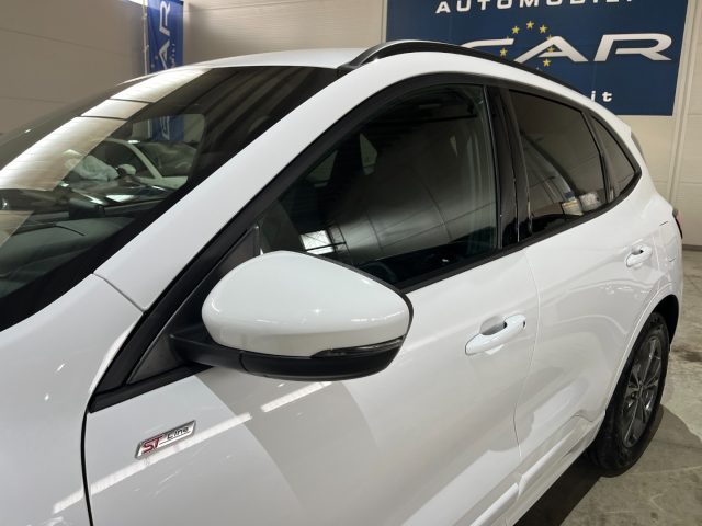 FORD Kuga usata, con Autoradio digitale