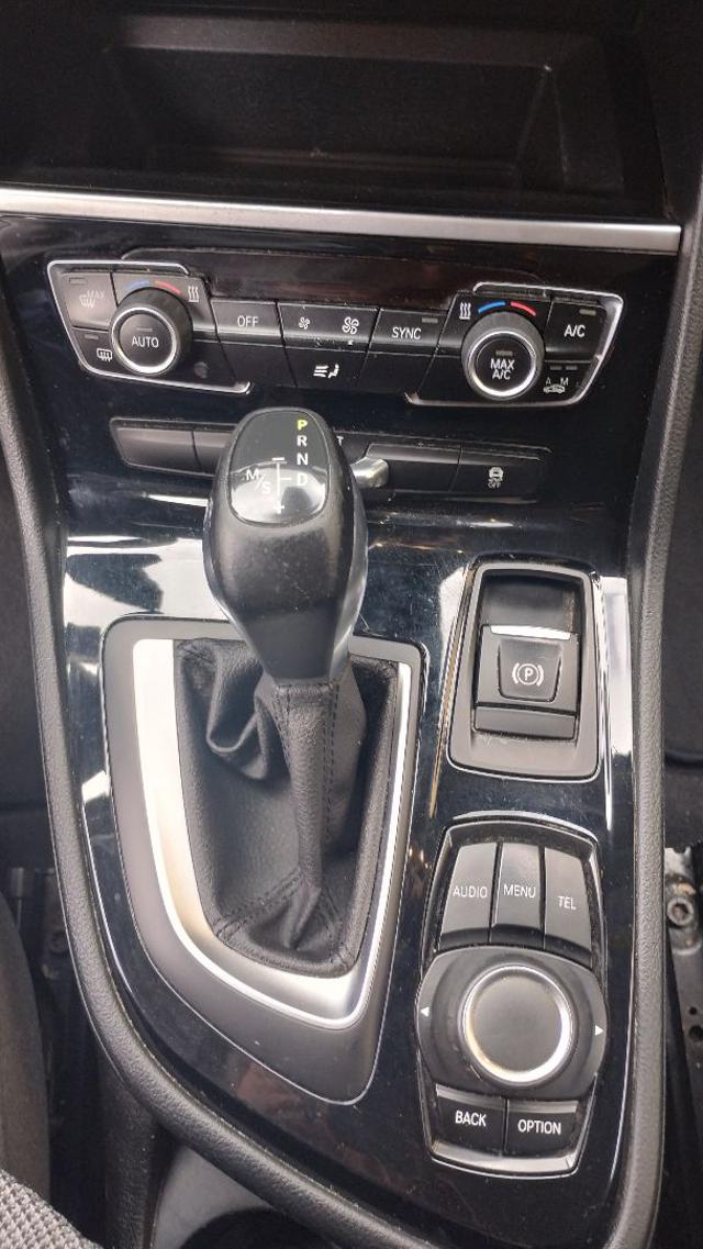 BMW 218 usata, con Sensori di parcheggio posteriori