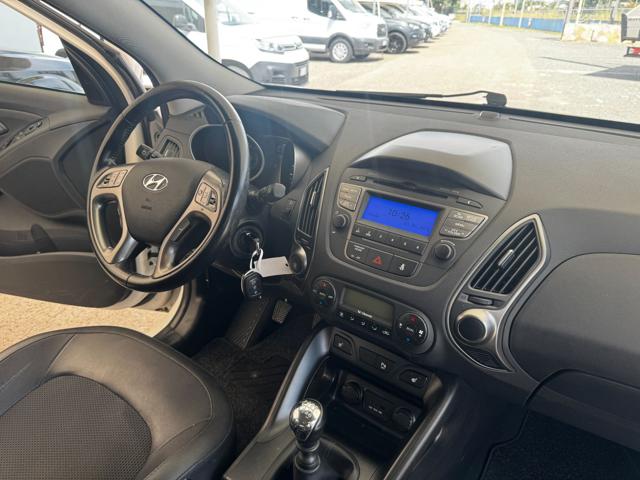 HYUNDAI iX35 usata 24