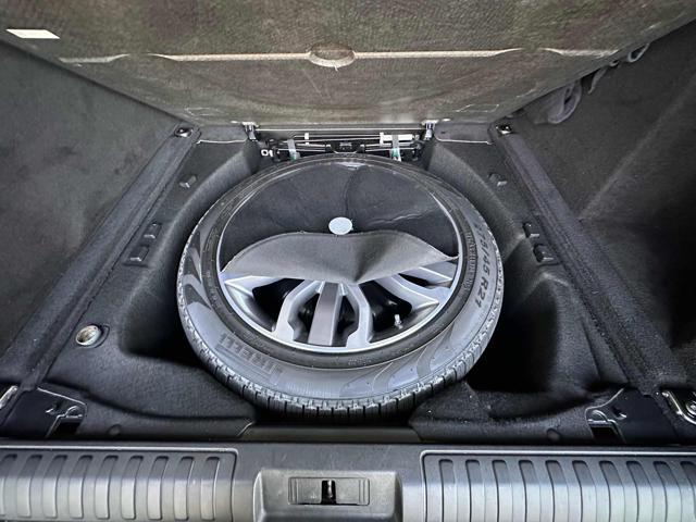 LAND ROVER Range Rover Sport usata, con Frenata d
