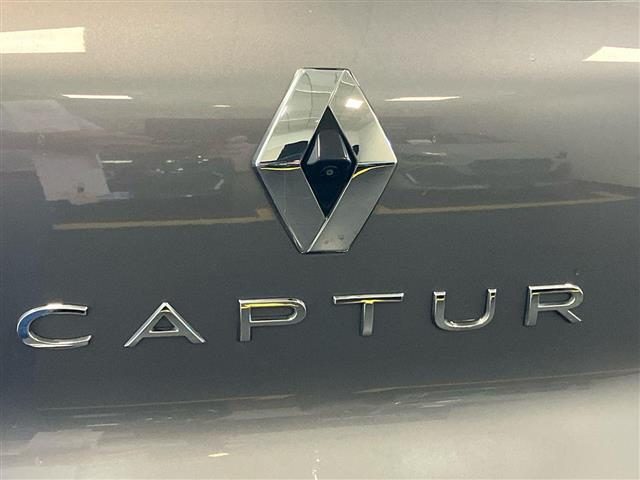 RENAULT Captur usata, con Hill holder
