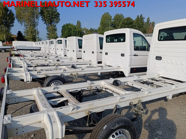 VOLKSWAGEN Crafter usata, con USB