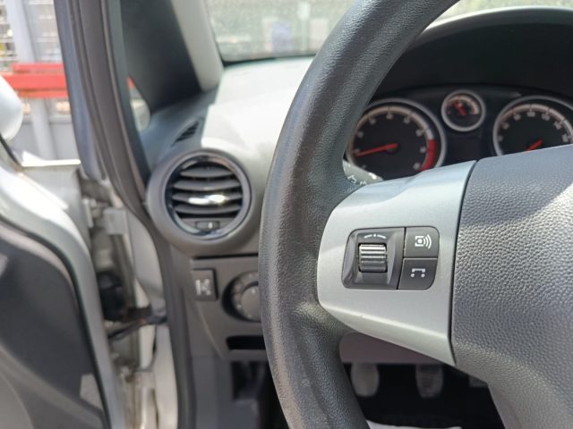OPEL Corsa usata, con Chiusura centralizzata