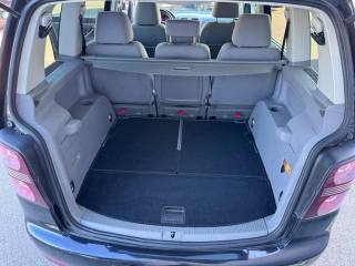 VOLKSWAGEN Touran usata 21