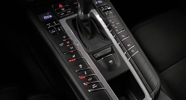 PORSCHE Macan usata, con Controllo automatico clima