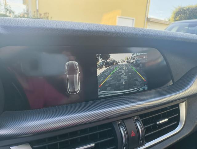 ALFA ROMEO Stelvio usata, con Fari Xenon