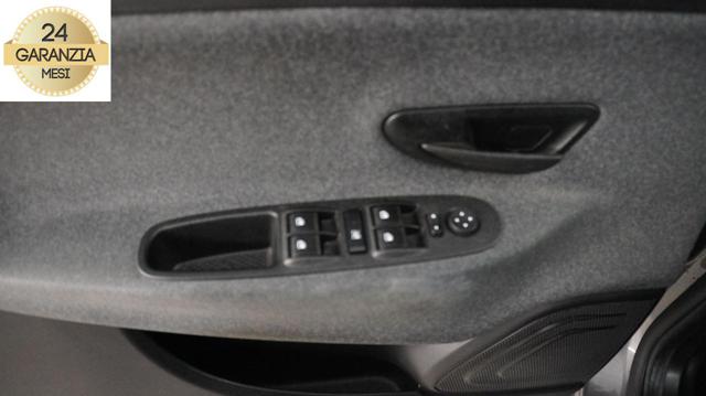 LANCIA Ypsilon usata, con Fendinebbia