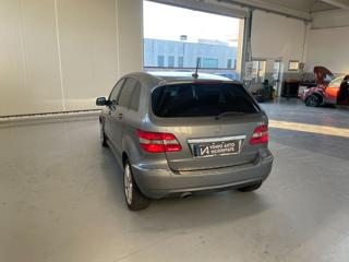 MERCEDES-BENZ B 200 usata, con Alzacristalli elettrici