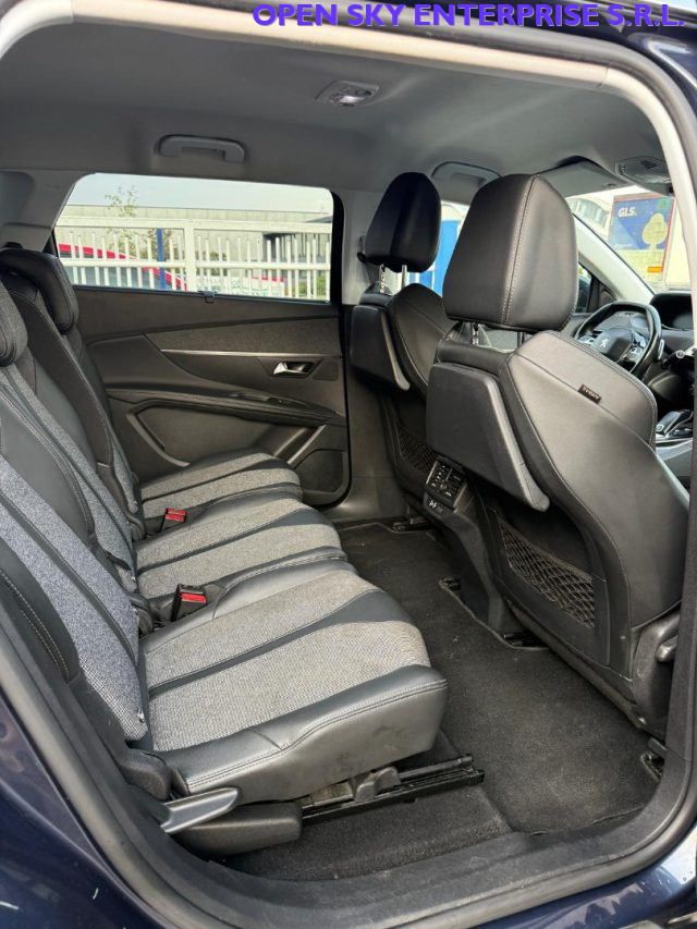 PEUGEOT 5008 usata, con Controllo trazione