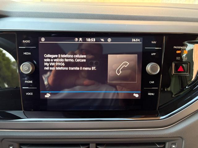 VOLKSWAGEN Taigo usata, con USB