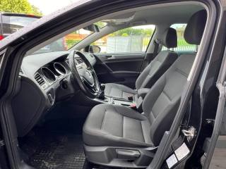 VOLKSWAGEN Golf usata, con ESP