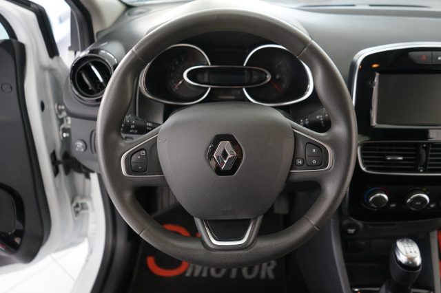 RENAULT Clio usata 37
