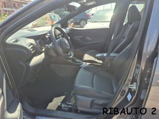 TOYOTA Yaris usata, con Alzacristalli elettrici