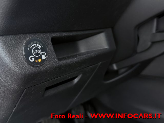 RENAULT Clio usata, con Controllo elettronico della corsia