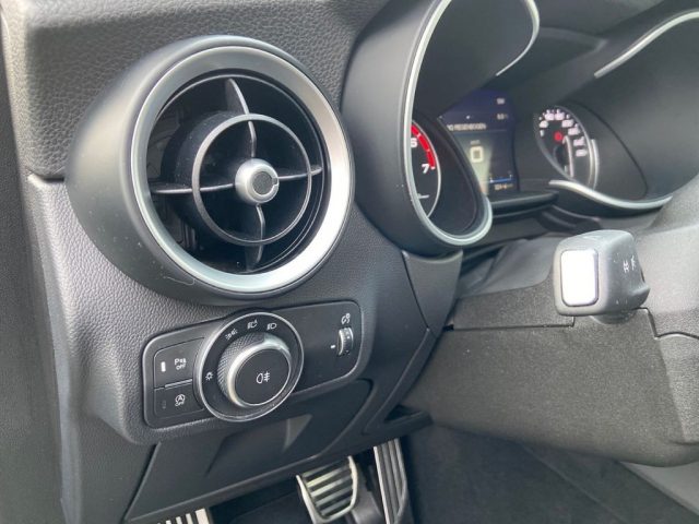 ALFA ROMEO Stelvio usata, con Controllo trazione
