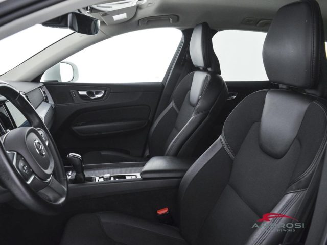 VOLVO XC60 usata 8
