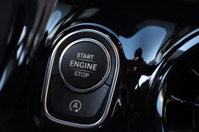 MERCEDES-BENZ GLA 200 usata, con Specchietti laterali elettrici