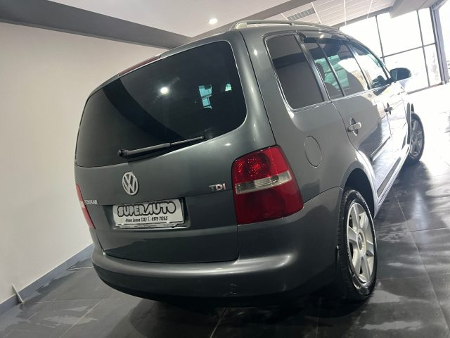 VOLKSWAGEN Touran usata, con Airbag Passeggero