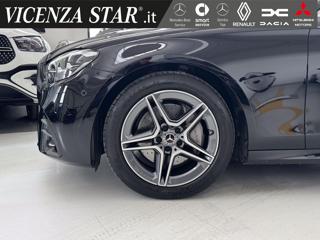 MERCEDES-BENZ E 220 usata, con Autoradio