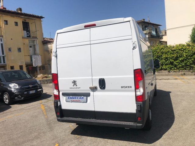 PEUGEOT Boxer usata, con ESP