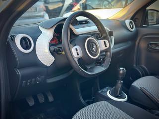RENAULT Twingo usata 18