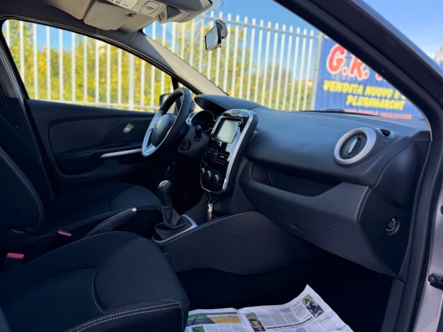RENAULT Clio usata 27