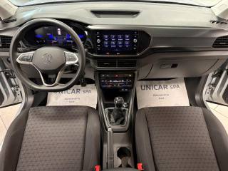 VOLKSWAGEN T-Cross usata, con USB
