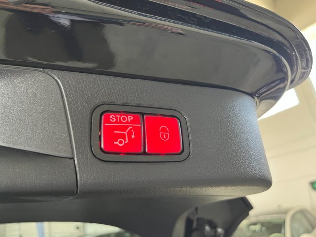 MERCEDES-BENZ B 180 usata, con Sistema di navigazione