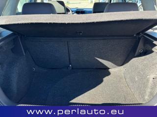VOLKSWAGEN Polo usata, con Sedile posteriore sdoppiato