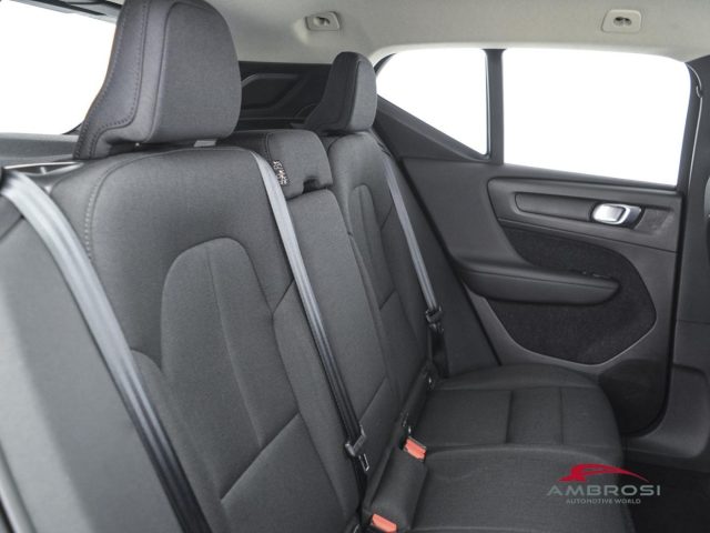 VOLVO XC40 usata 10