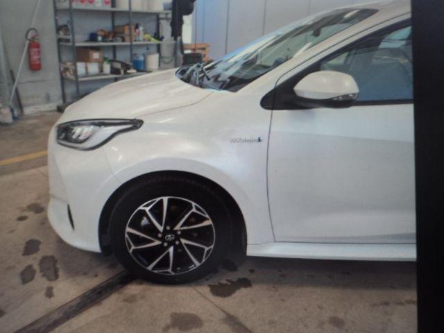 TOYOTA Yaris usata, con Controllo trazione