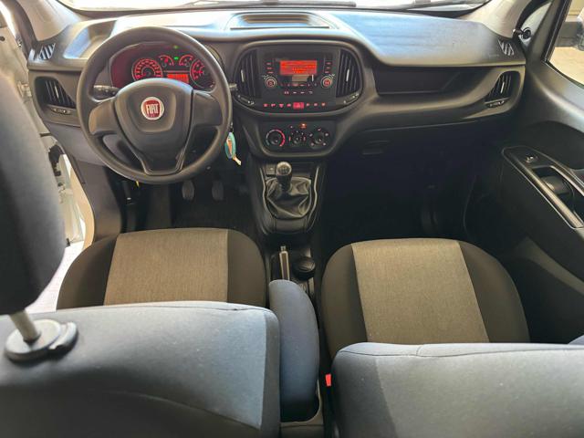 FIAT Doblo usata, con Controllo automatico clima