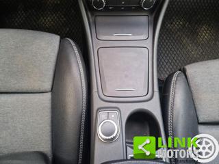 MERCEDES-BENZ GLA 200 usata, con Specchietti laterali elettrici