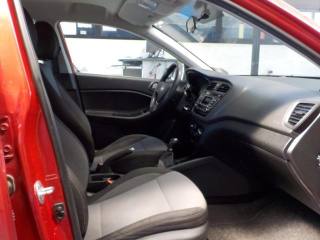 HYUNDAI i20 usata 31