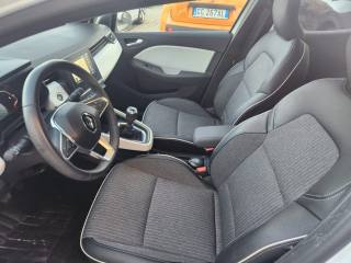 RENAULT Clio usata, con Climatizzatore