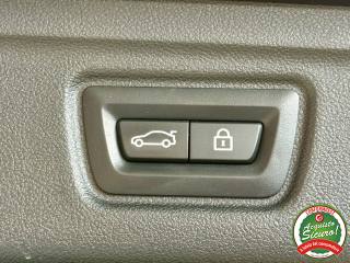 BMW 320 usata, con Autoradio digitale