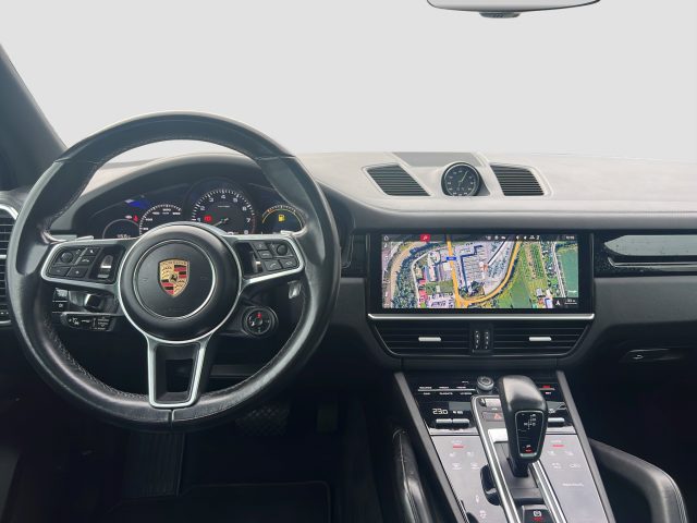 PORSCHE Cayenne usata 9