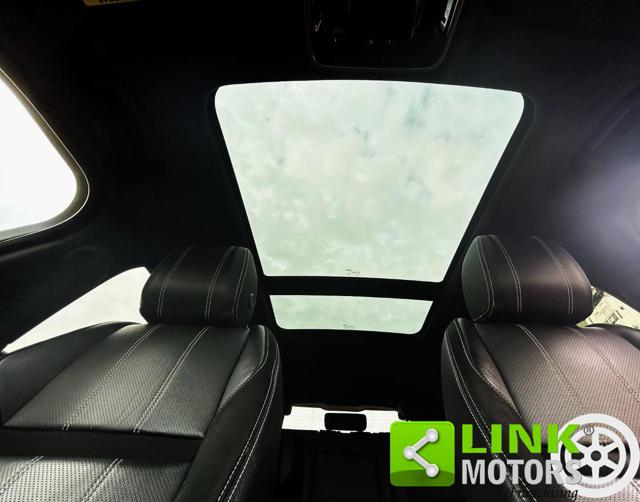 LAND ROVER Range Rover Velar usata, con ESP