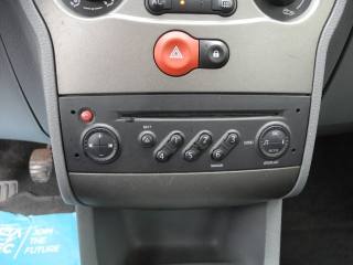 RENAULT Modus usata, con Marmitta catalitica