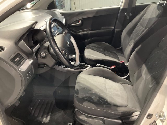 KIA Picanto usata, con Autoradio