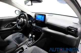 TOYOTA Yaris usata 51