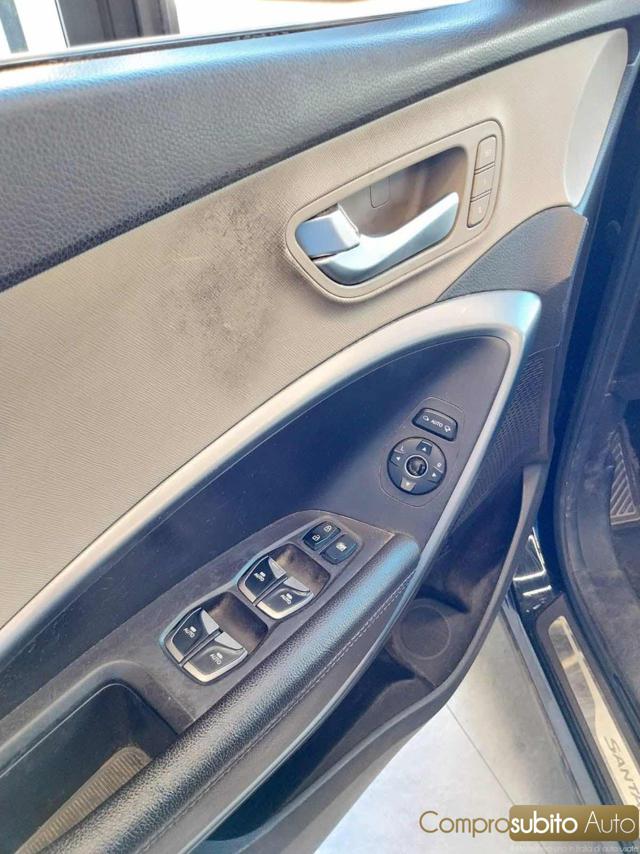 HYUNDAI Santa Fe usata 28