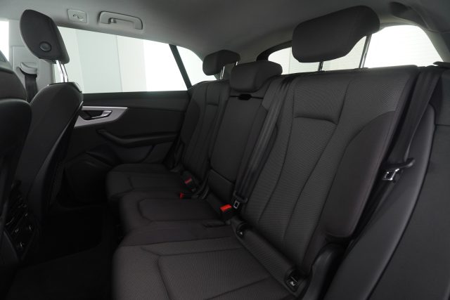 AUDI Q8 usata 9