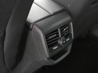 PEUGEOT 3008 usata, con USB