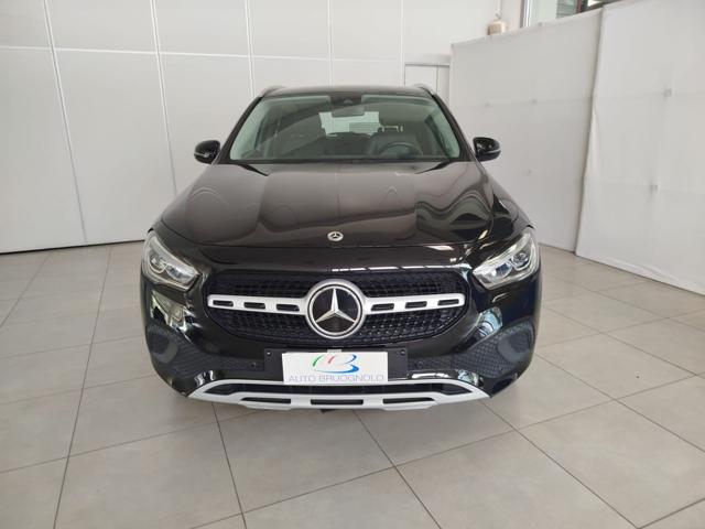MERCEDES-BENZ GLA 200 usata, con Alzacristalli elettrici