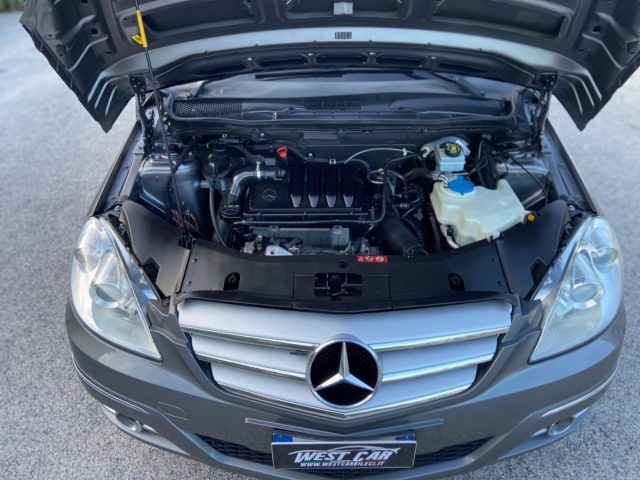 MERCEDES-BENZ B 180 usata, con Sensore di luce