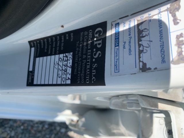 PEUGEOT 208 usata, con ESP