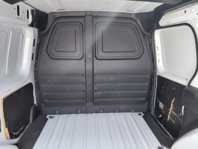 RENAULT Kangoo usata 25