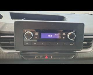 RENAULT Kangoo usata, con Gancio traino