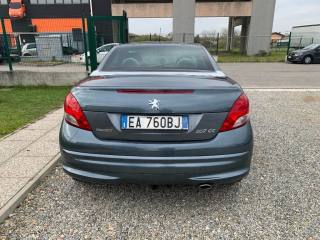 PEUGEOT 207 usata, con Autoradio